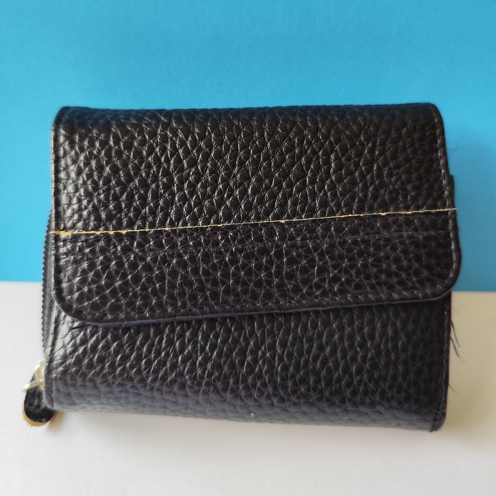 3/$20💗Men's Trifold Wallet  Black Faux Leather